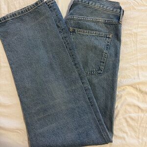 Woman’s Zara Jeans